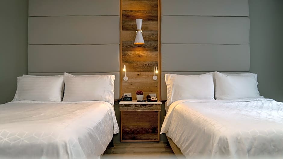 Photo 1 of 3 of 2 Double Beds
