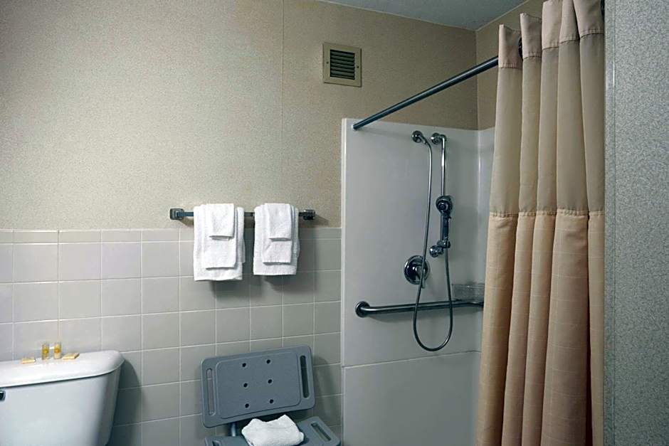 Days Inn by Wyndham Sidney OH