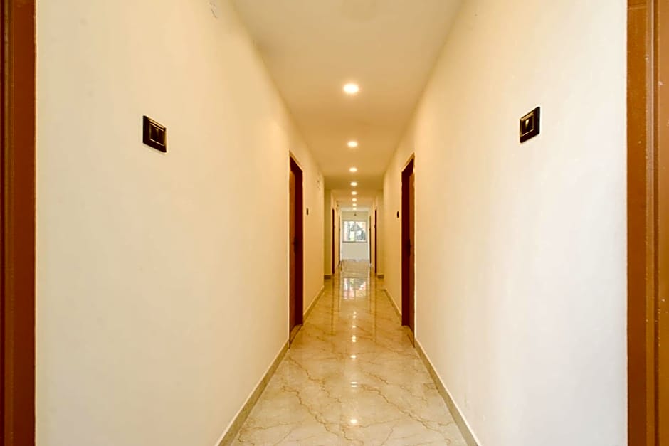 Hotel O Rainbow Suites