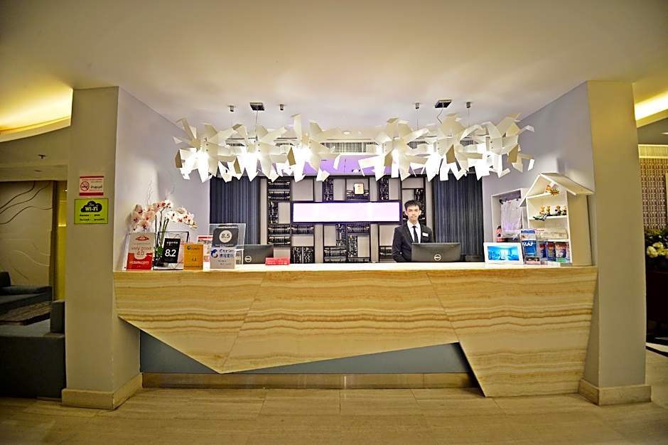 Praso @ Ratchada12 Hotel Bangkok