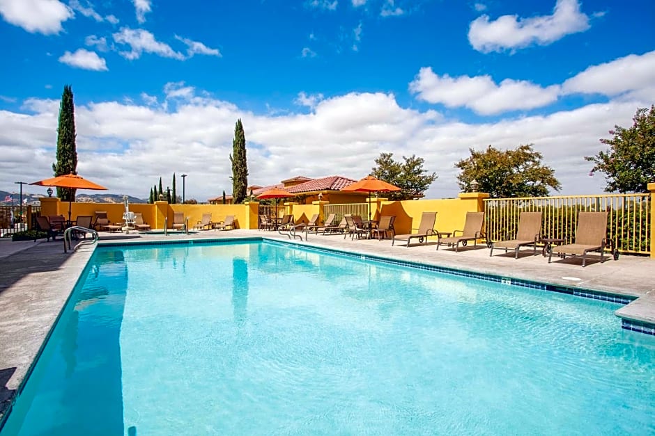 La Quinta Inn & Suites by Wyndham Paso Robles