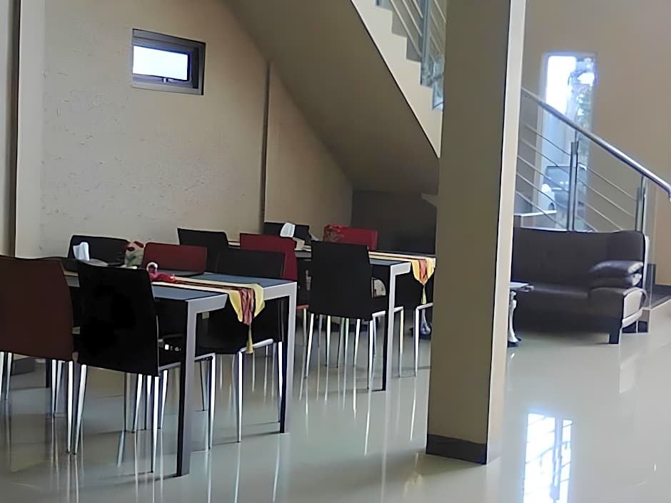 Permata Hotel