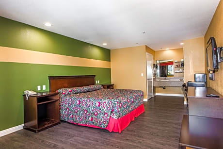 Budget Inn Anaheim / Santa Fe Springs