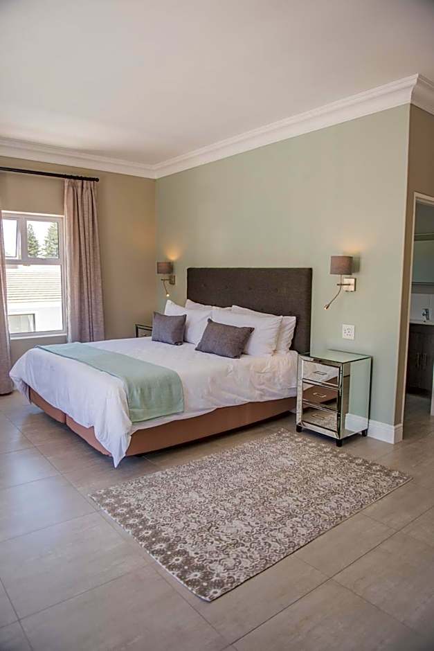 The Whale on Main B&B