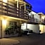 Monterey Fireside Lodge