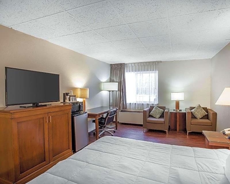 Quality Inn & Suites Okanogan - Omak