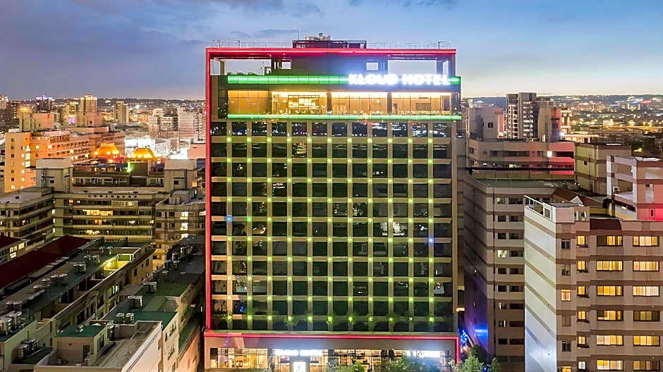 Kloud Hotel