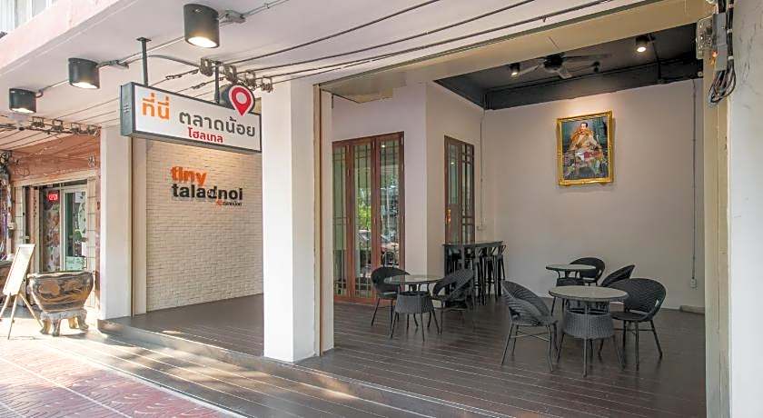 Tiny Taladnoi Hostel