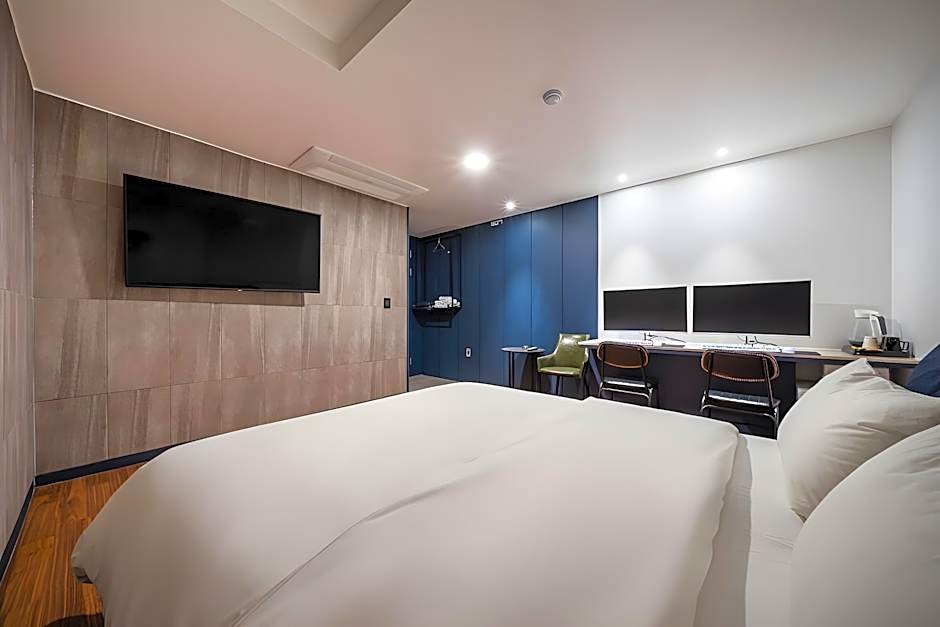 Stay Month Hotel Goyang