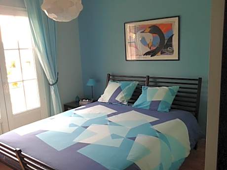 Double Room with Pool View