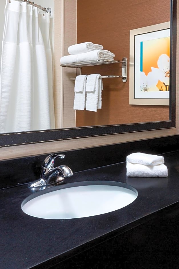 Fairfield Inn & Suites Lincoln