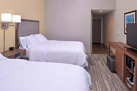Queen Room with Two Queen Beds (4 Adults)