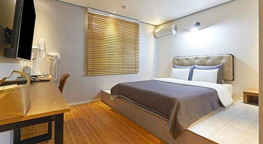 Chuncheon Urbane Hotel