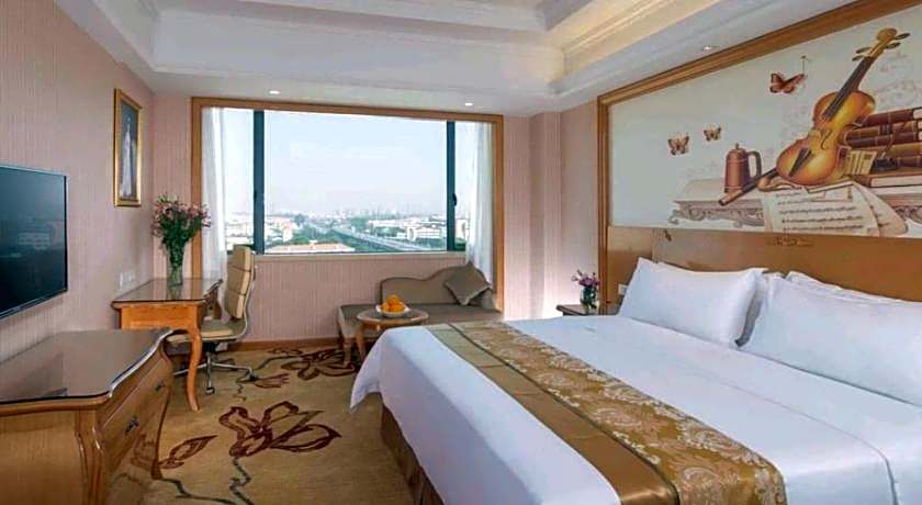 Vienna International Hotel Guangzhou Jichang Road Huangshi