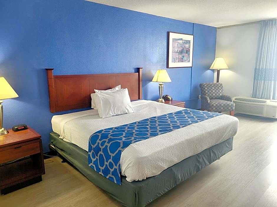 Baymont by Wyndham Hannibal