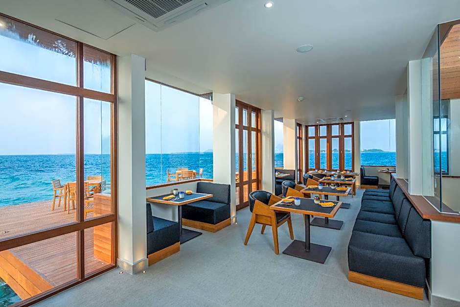 Heritance Aarah - Premium All Inclusive - 40 Minutes away from Male by Seaplane
