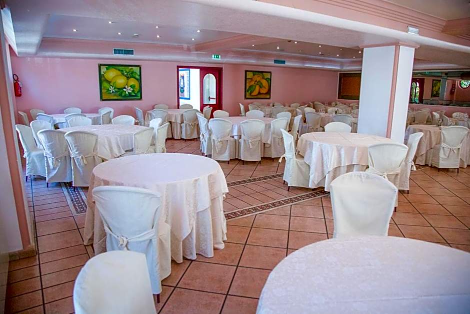 Assinos Palace Hotel