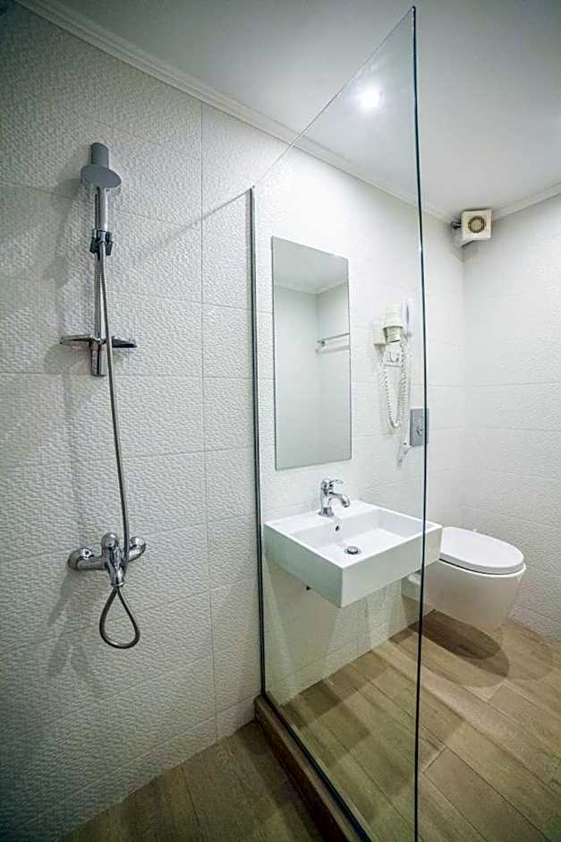 Archontiki City Hotel