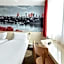 B&B Hotel Warszawa-Okęcie