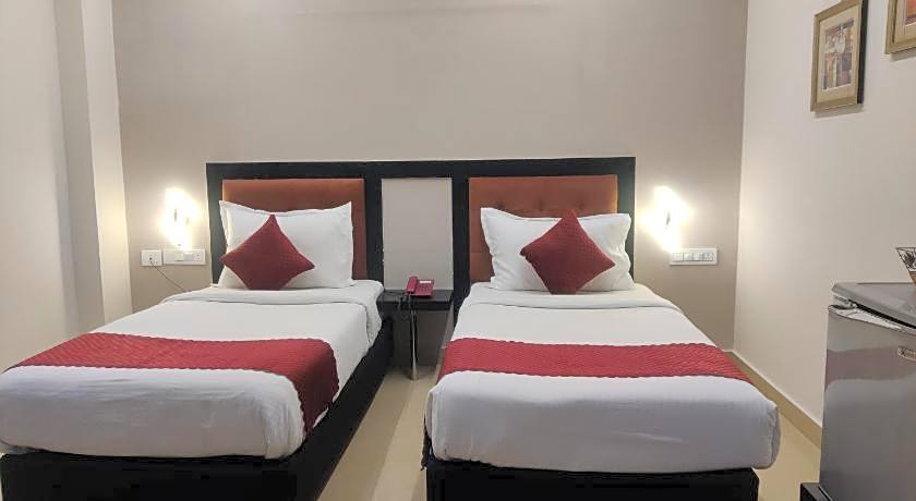 Hotel Delphi Grand Hyderabad - Hi-Tech City, Perfect for Business & Comfort