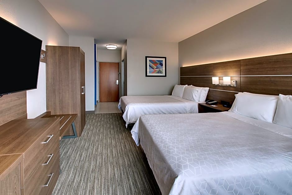 Holiday Inn Express Hotel & Suites Waukegan/Gurnee