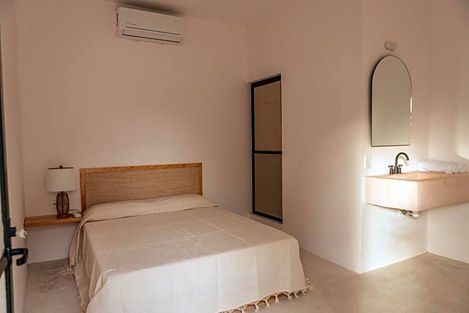 La Punta Rooms