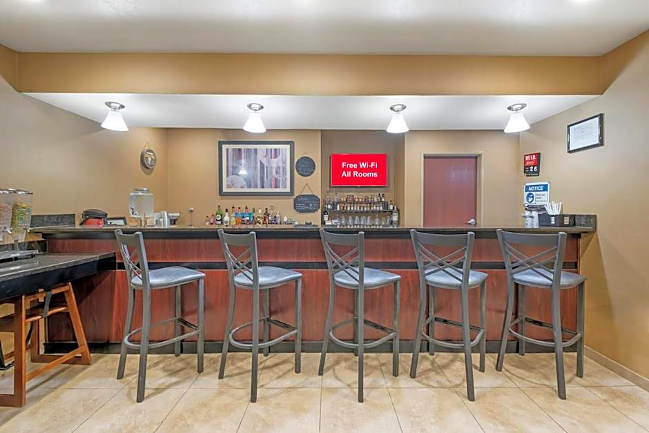 Red Roof Inn Charlestown