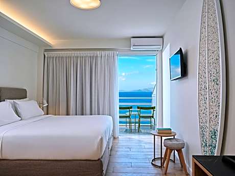 Deluxe Double or Twin Room with Sea View