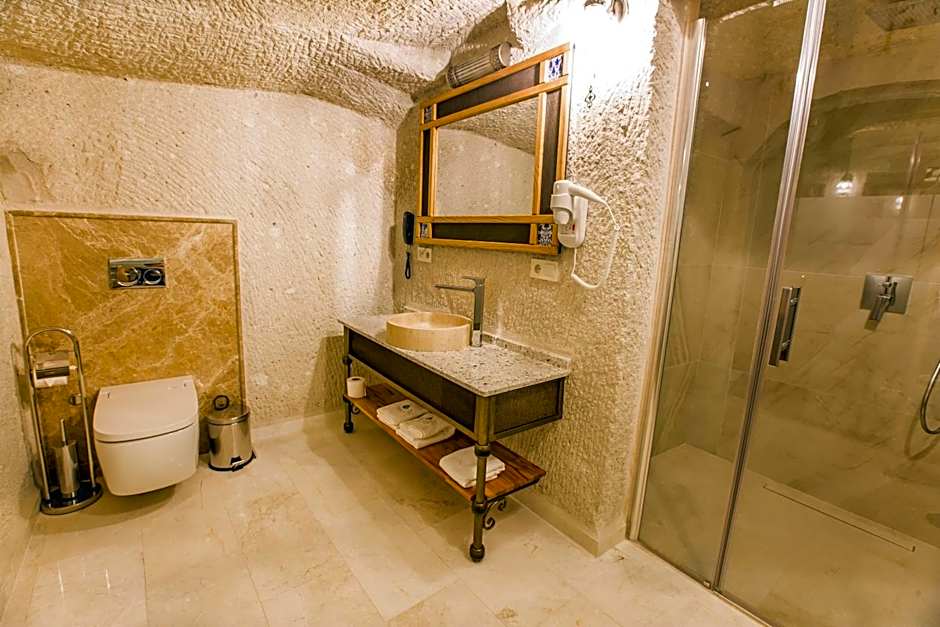 Imperial Cave Suites & Spa