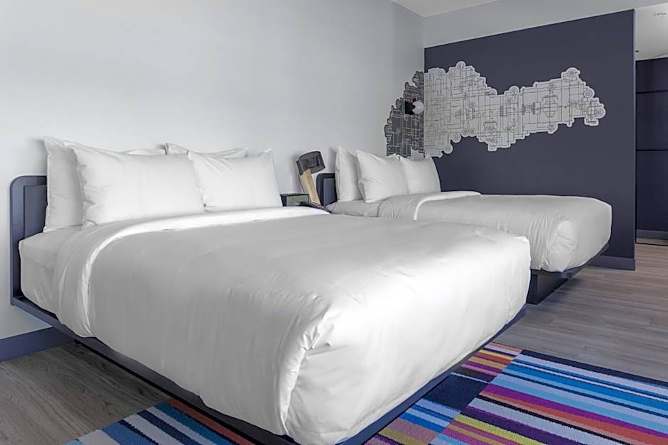 Aloft by Marriott Glendale at Westgate