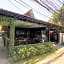 Flash Back Bungalow