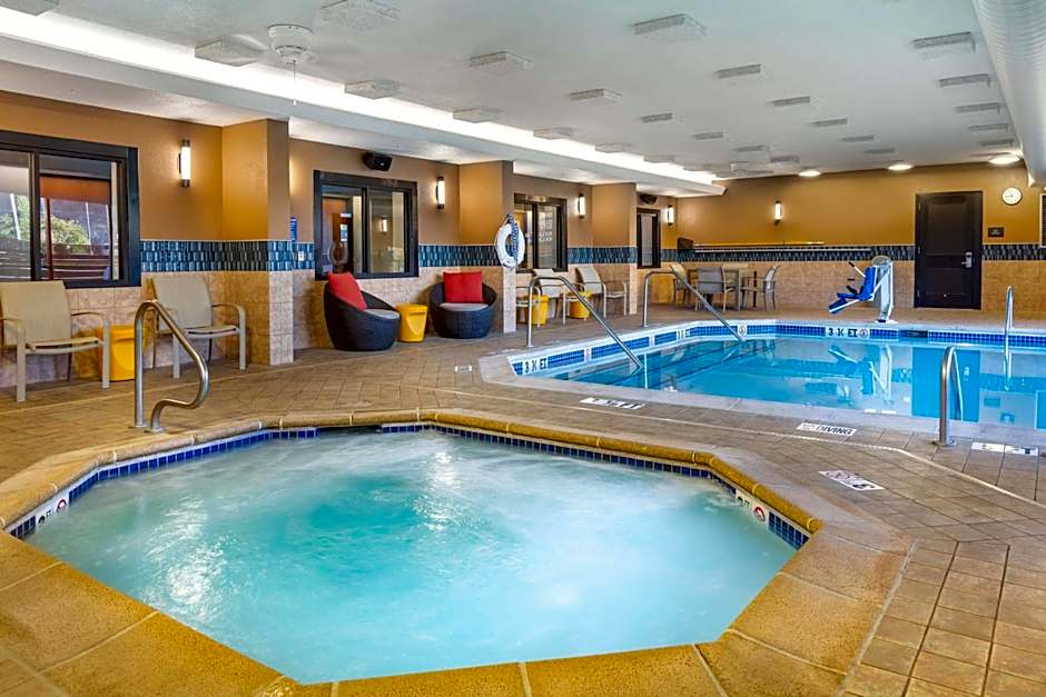 DRURY INN & SUITES ST LOUIS SOUTHWEST