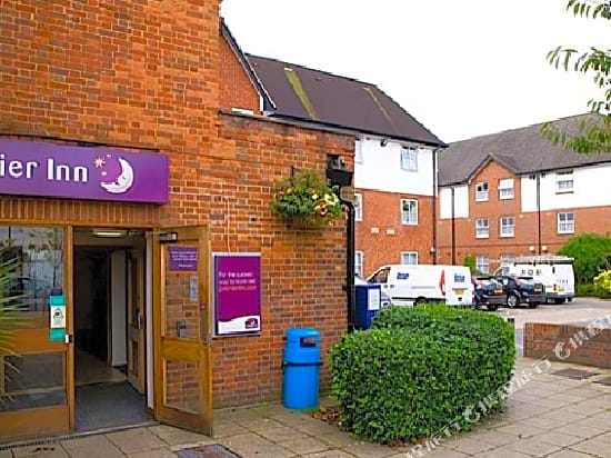 Premier Inn London Harrow
