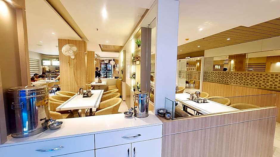 HOTEL RAMKRISHNA PALACE