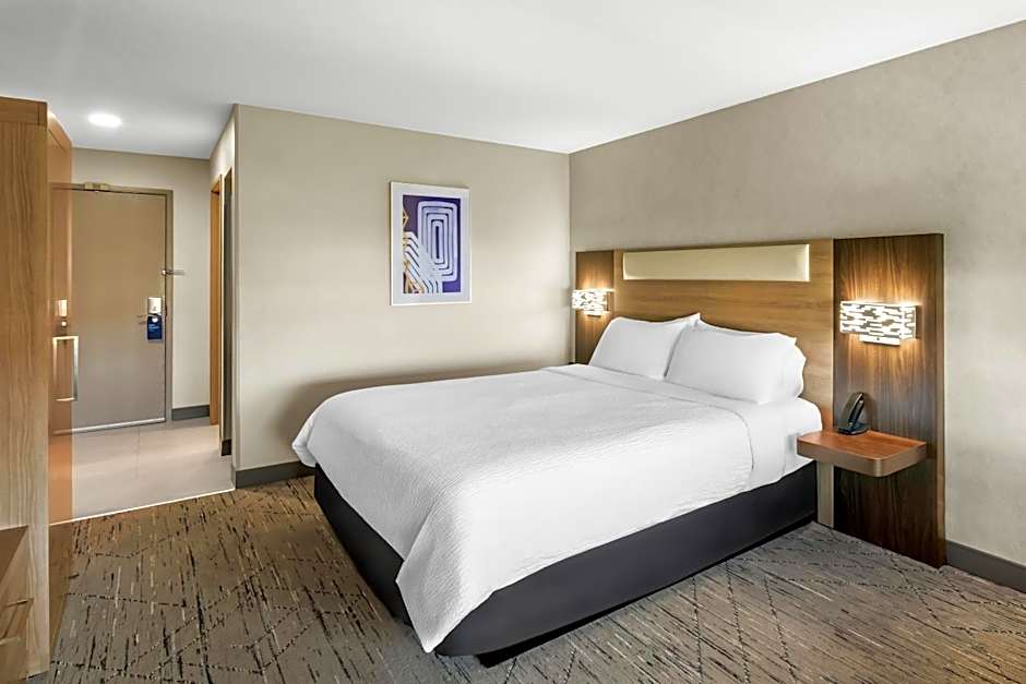 Holiday Inn Express Hotel & Suites Council Bluffs - Convention Center Area By IHG