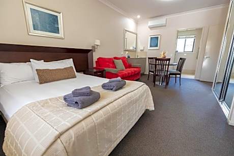 2 Bedroom Family Room