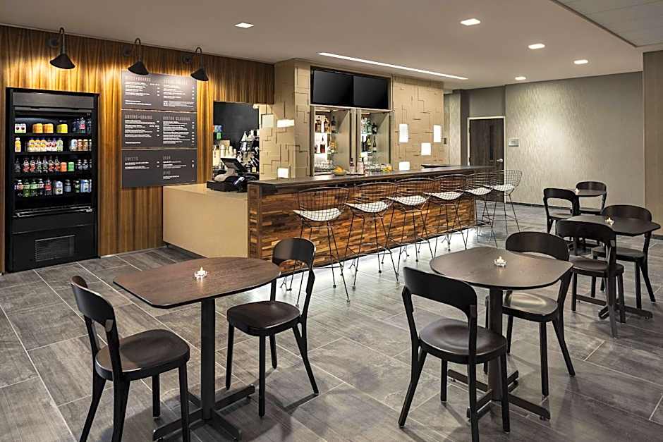 Courtyard by Marriott Seattle Northgate