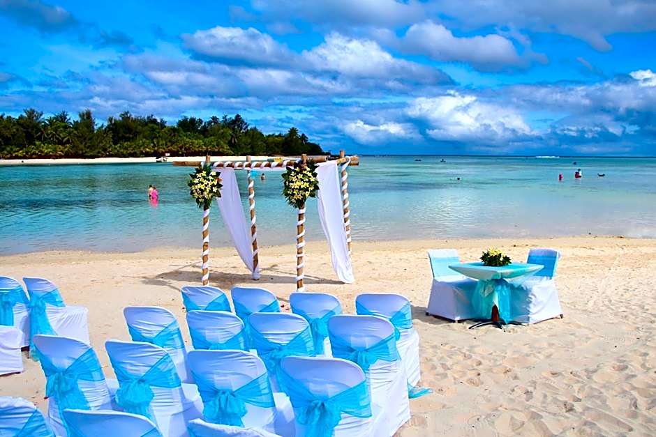 Muri Beach Club Hotel