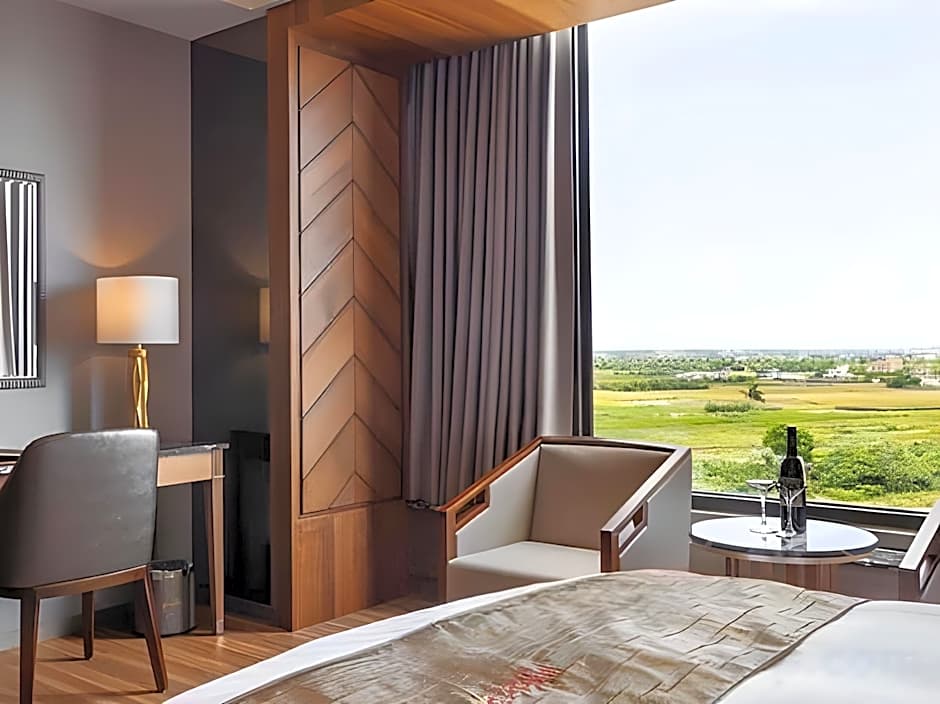 Chungtang Spring Flagship Hotel