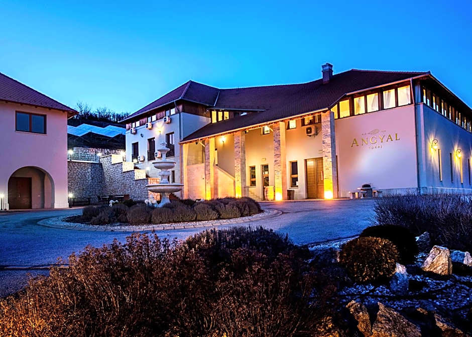 Angyal Borászat és Panzió