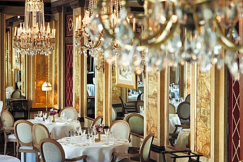 Hotel Barriere Le Fouquet's