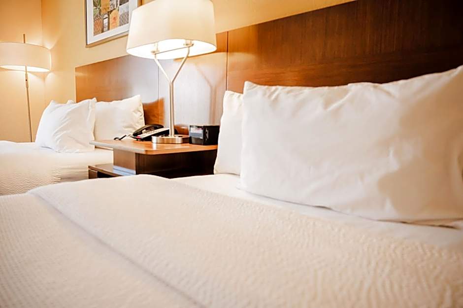 Fairfield Inn & Suites by Marriott Russellville