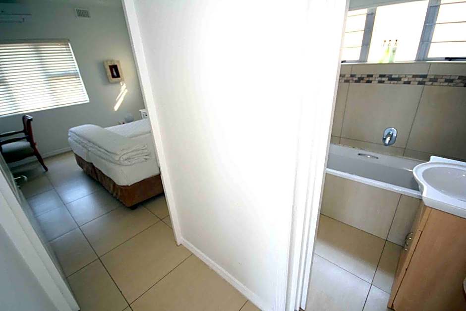 Photo 1 of 5 of Apartment, Sea View