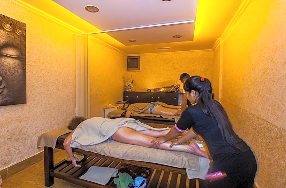 White Gold Hotel & Spa