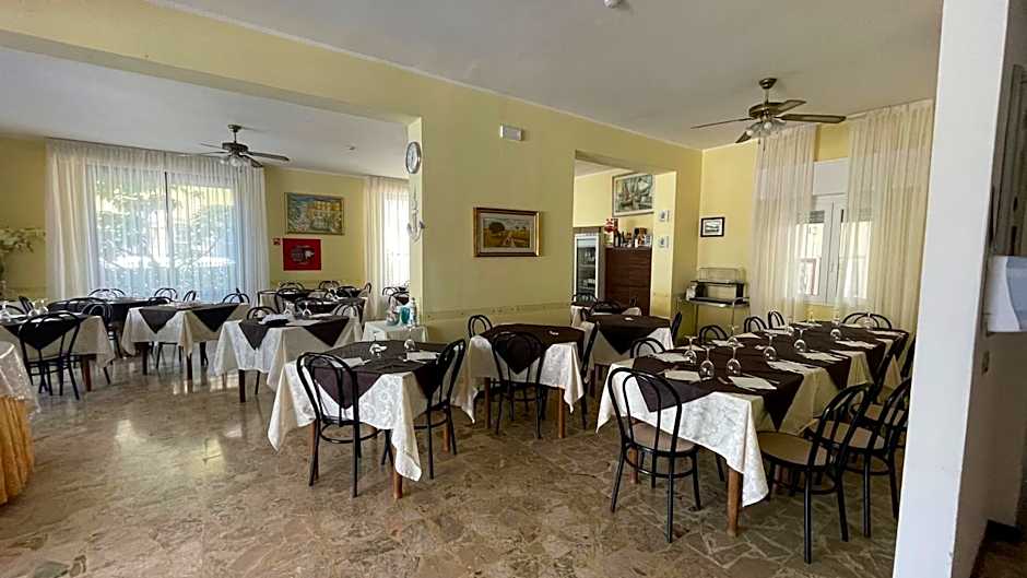 Hotel Alex