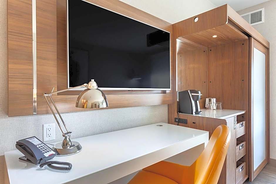 Cambria Hotel Richardson - Dallas