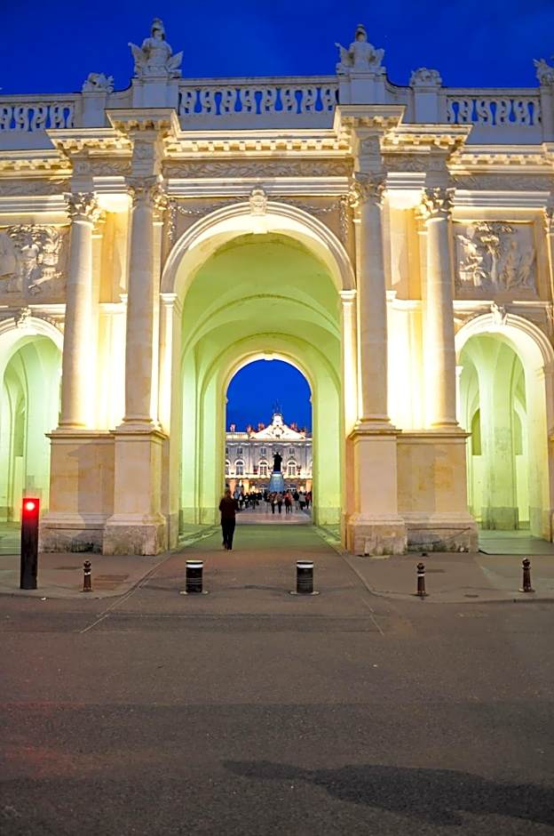 Hotel Foch Nancy Gare