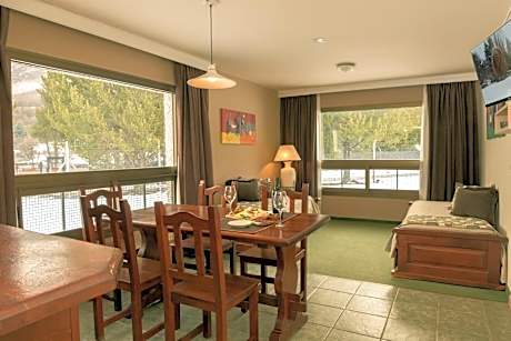 Apartment (3 Adults)