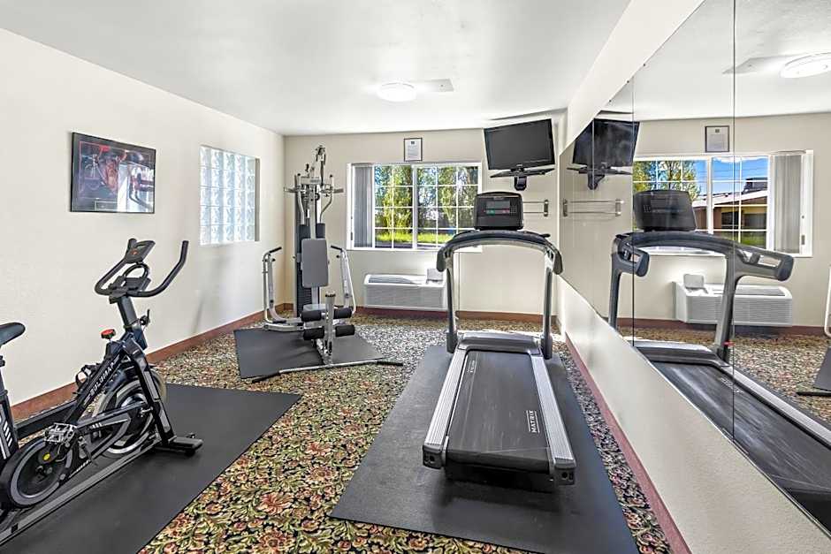 GuestHouse Inn & Suites Kelso