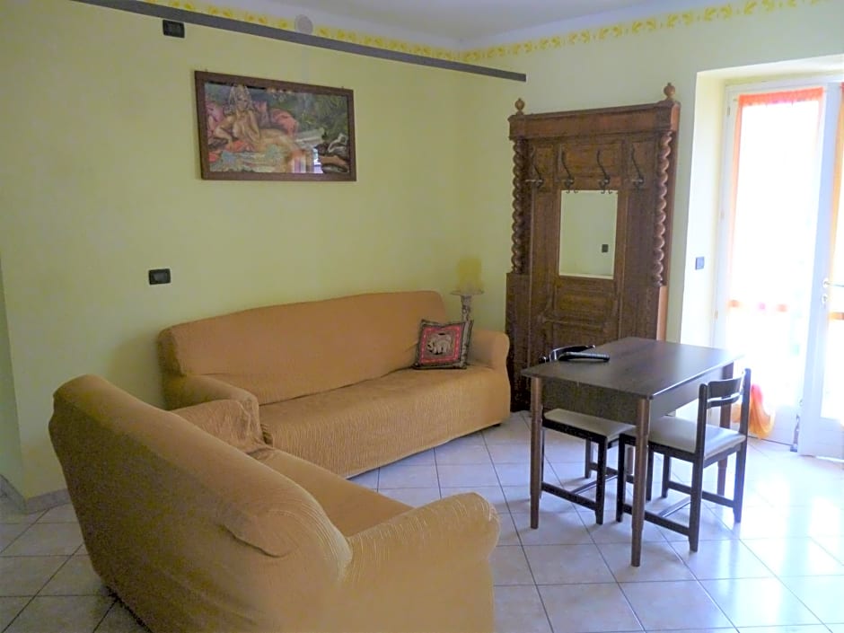 L'Elefantino - Bed and Book